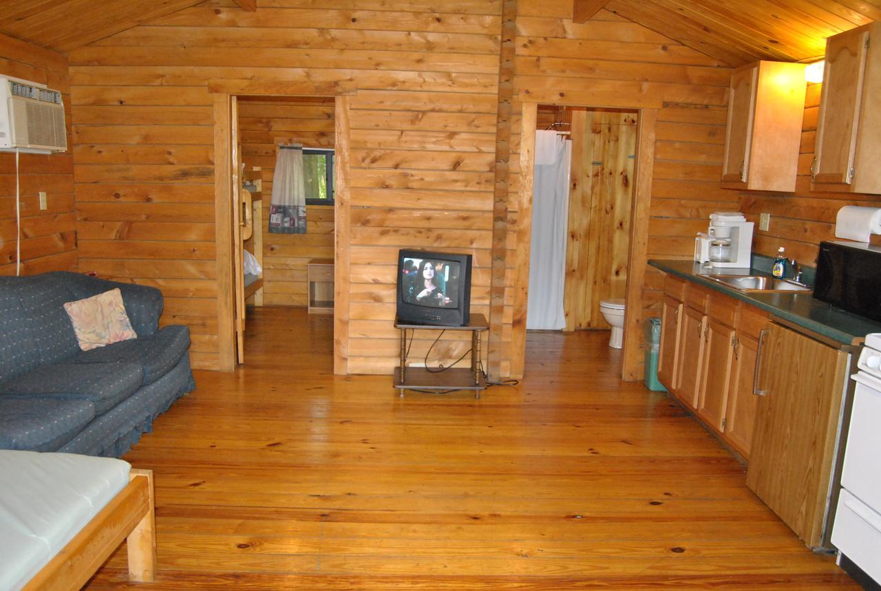 Robin Hill Camping Resort One-Bedroom Cottage 8 Lenhartsville Dış mekan fotoğraf